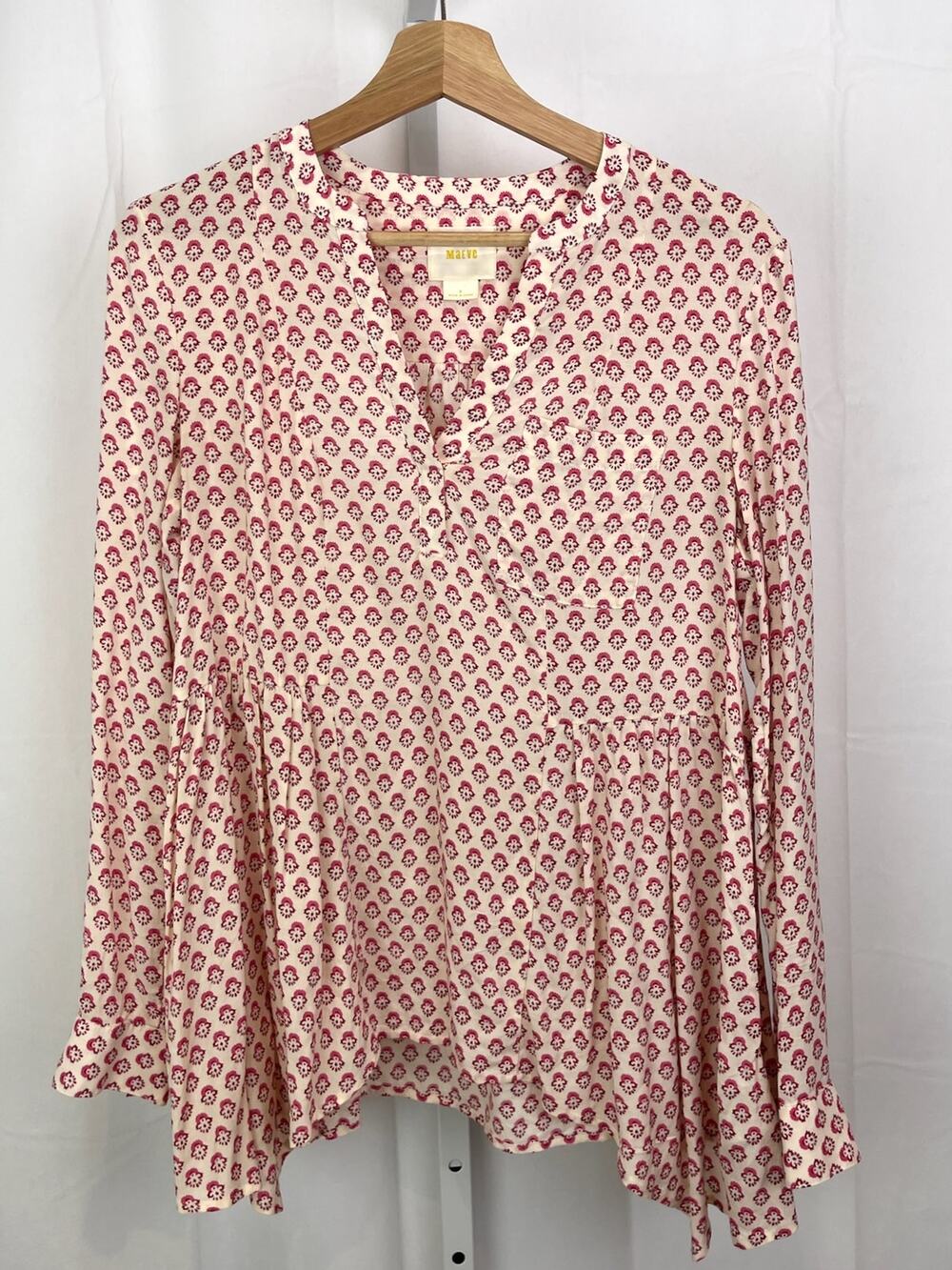 MAEVE Anthropologie 0 Laiken Printed Popover Top Henley Button Long Sleeve Pink